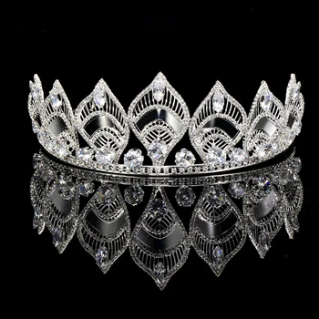 

Luxury Crystal AB Bridal Crown Tiaras Light Diadem Tiaras For Women Bride Wedding Hair Accessories Jewelry