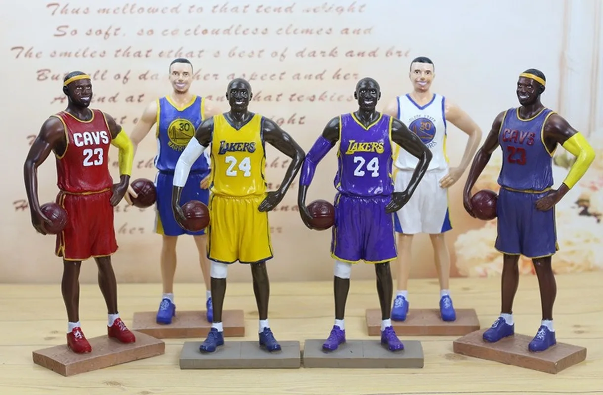 

24th Basketball Star Kobe Bryant Action Figure Model Toys Fans Collect Figurines Miniatures Toys and Presents for Boyfriends