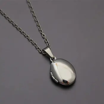 

1pc Tiny Glossy Oval Photo Frame Pendant Geometric Charms Floating Locket Necklaces Women Kids Fashion Memorial Jewelry