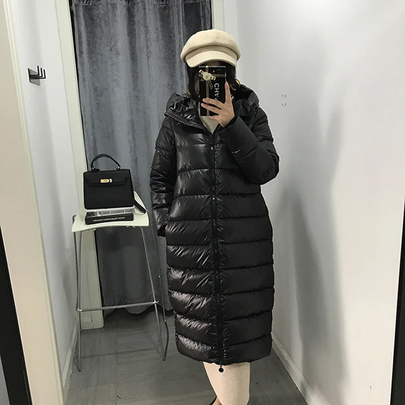 

Women's winter black down jacket high quality branded puffer jacket with zipper hood