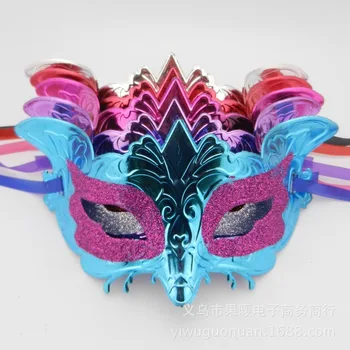 

10pcs The New High-quality Goods Gold Powder Eye Shadow Painted Sexy Fox Half Face Masks Party Toys Movie Theme Props Supply