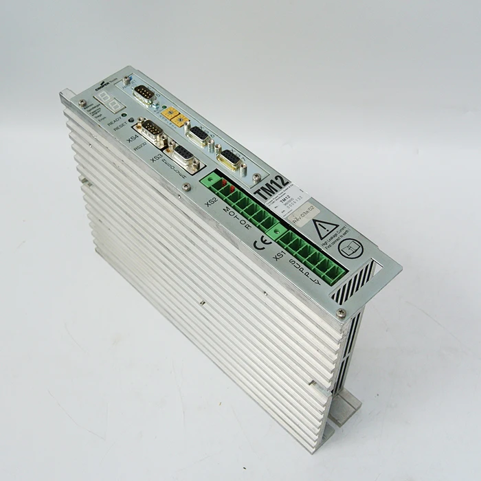 KOLLMORGEN BDS4A-203J-W0 Серводвигатель 310 VDC вход 230 VAC Выход используется Протестировано с бесплатной DHL/EMS