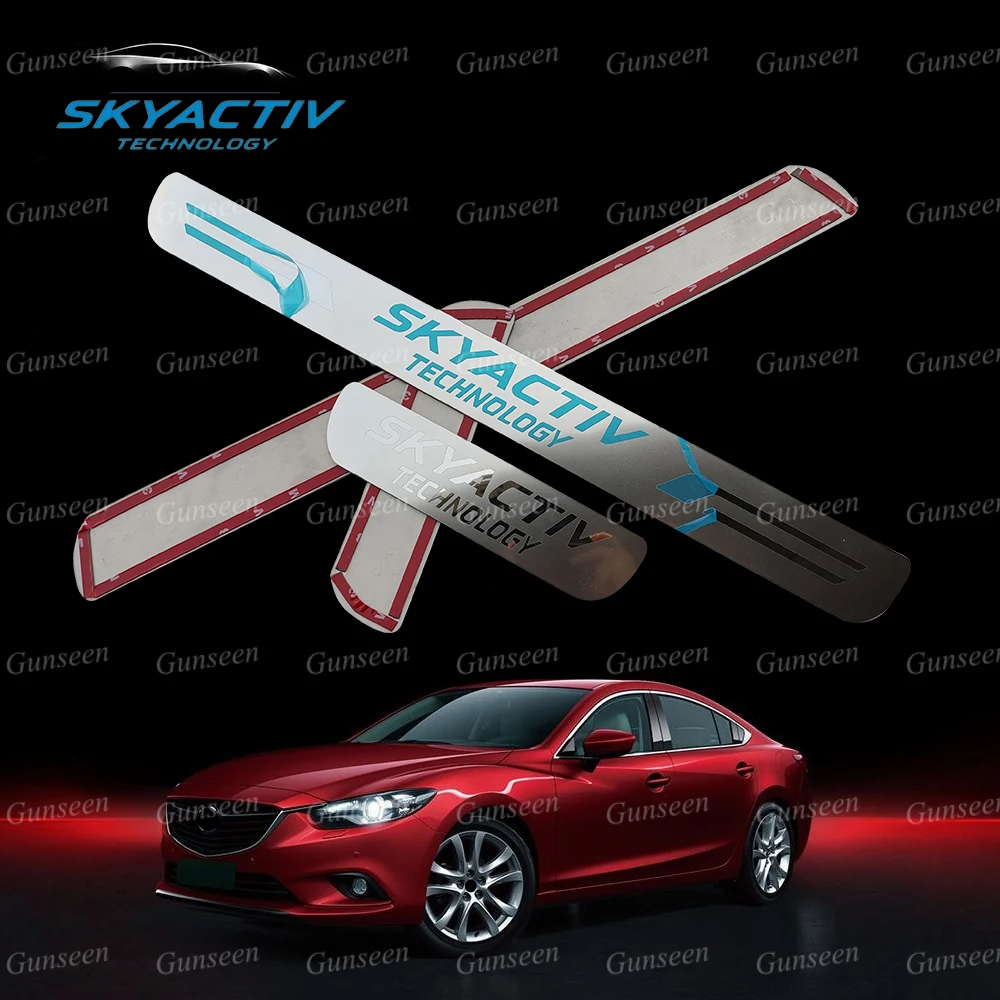 Plaques De Seuil De Porte Pour Toyota RAV4 (2010-2024) - Lot De 4 En Acier Inoxydable