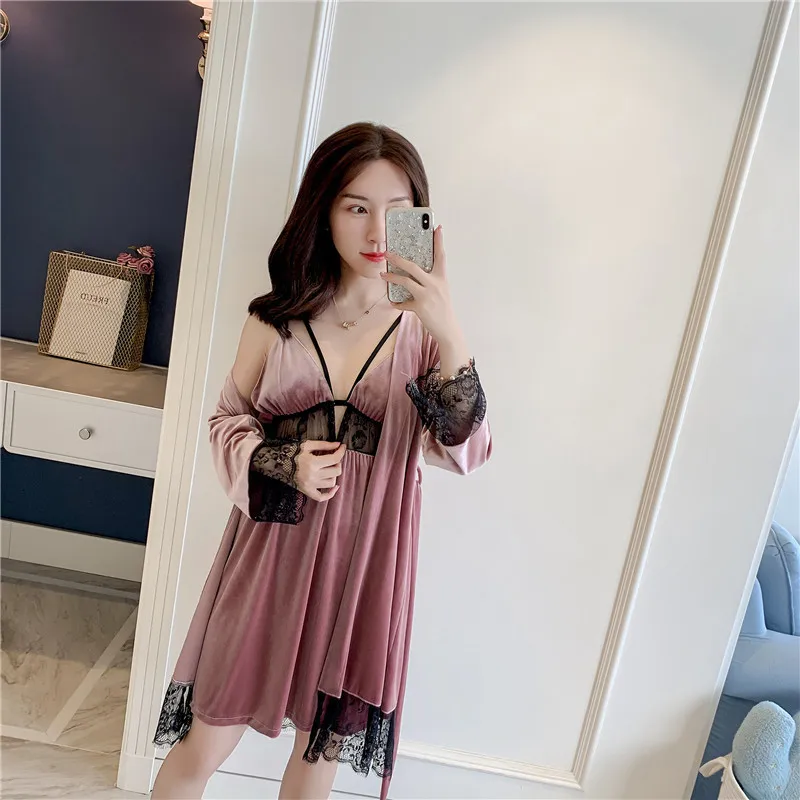 Lisacmpvnel Winter New Gold Velvet Keep Warm Lace Sexy Hollow Out Robe Set V Lead Sexy Long Sleeve Women Sleepwear