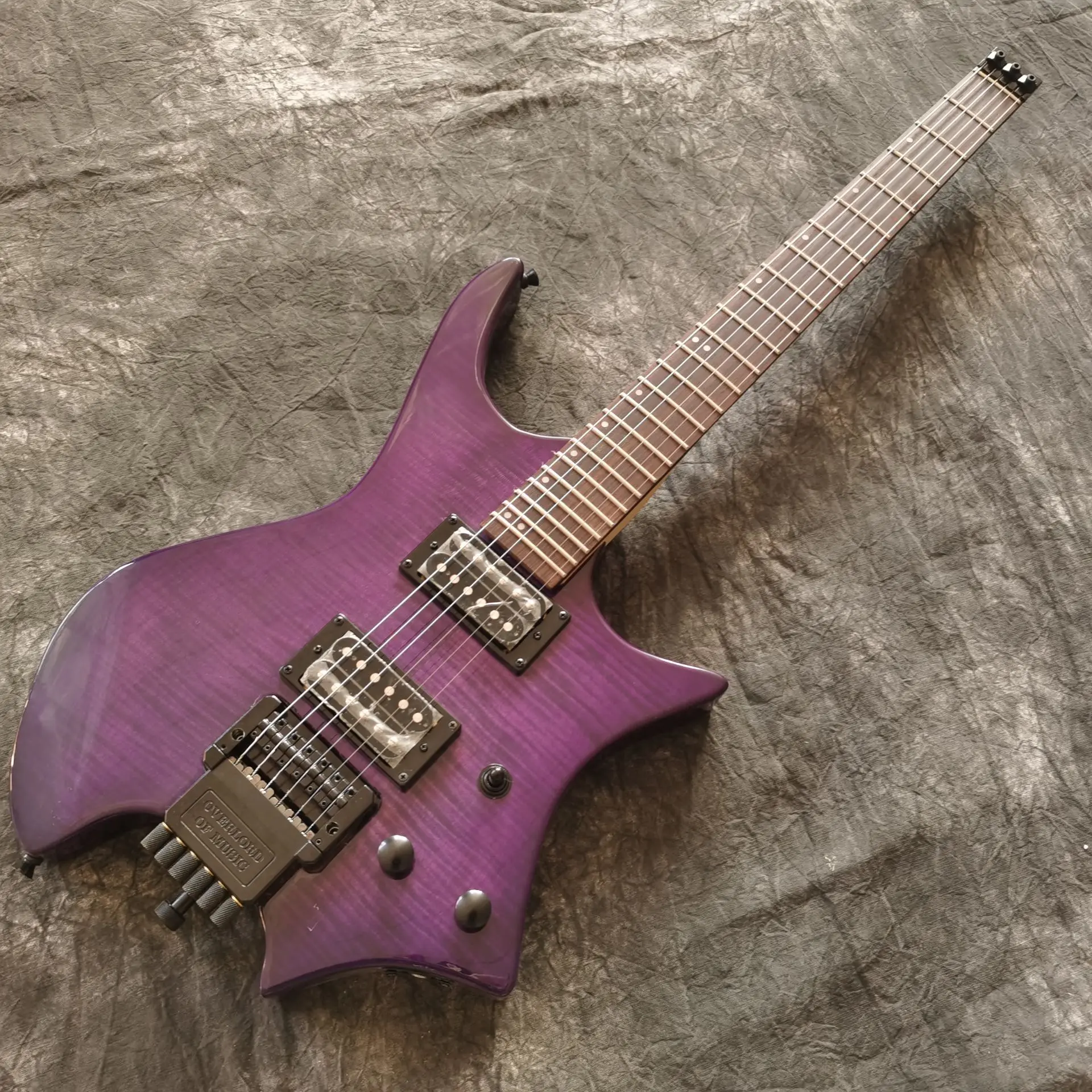 

Headless electric guitar.Purple color tiger flame top,Rosewood fingerboard.handmade 6 stings Headless guitarra.real photo
