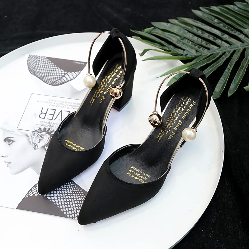 

2019 Spring New Style Pointed Toe Chunky Heel High Heel Shoes A- line Pearl Clasp Korean-style Versatile Closed-toe Sandals Sexy