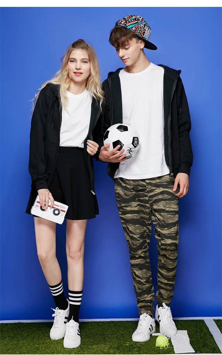 4485877637_1560140380