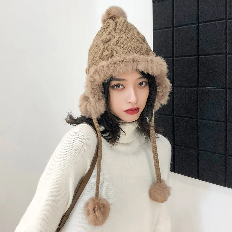 Зимние шапочки, Женские однотонные вязаные Повседневные шапки Skullies для девочек, теплые меховые круглые помпоны, Шапка-бини