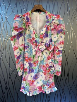 

2020 Spring and Summer New Women's V-neck Back Zipper Decorations Chest Bow Stitching Floral Printed Dress 611