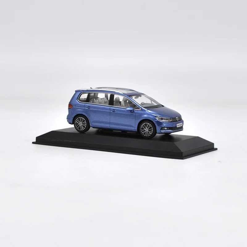 Высокая тщательная 1:43 VW TOURAN L сплав модель автомобиля статические высокая имитация металла модельные автомобили оригинальная коробка для подарков коллекция