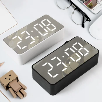 

Luminous LED Mirror Alarm Clock Digital Electronic Time Snooze Table Clock Multi Function Student Home Decoration Clock MM60NZ