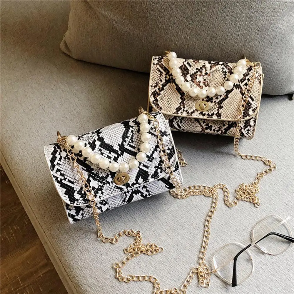 

Fashion Ladies Pearls Decor Snake Print Bags for Women 2019 Shoulder Messenger Handbags Casual PU Leather Chain Crossbody Bags
