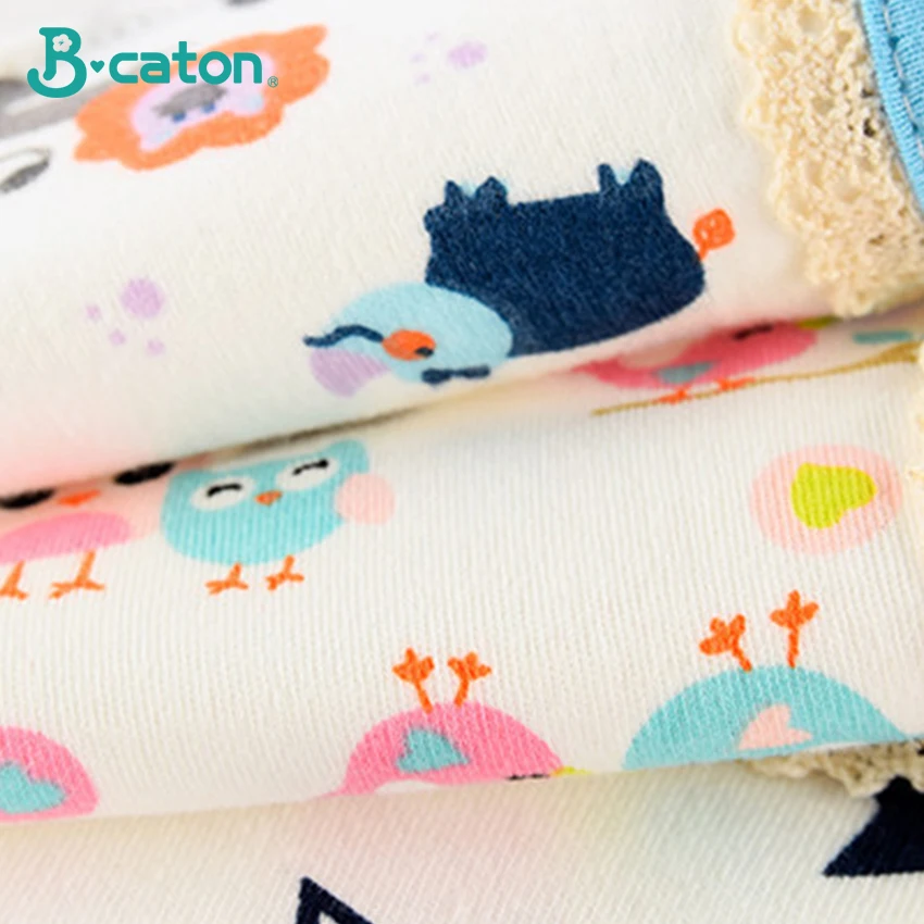 Baby bib petals 360-degree spinning three-layer waterproof bib cotton baby newborns Kindergarten use 28x28cm