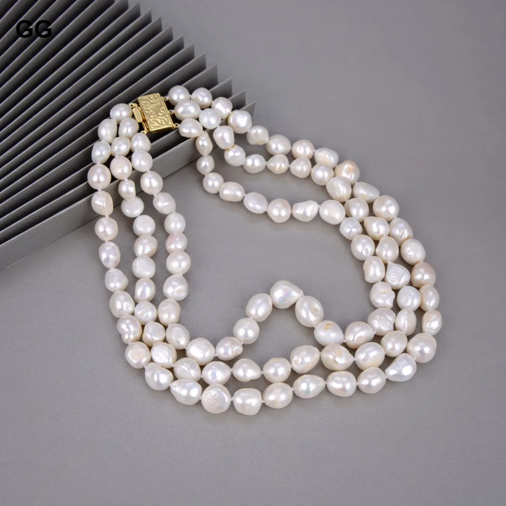 White Baroque Pearl Necklace Classic 