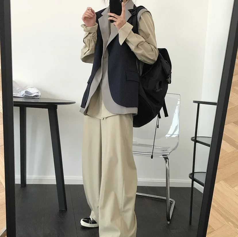 

Spring New Retro Deconstructing Suit Vest Fake Two-Piece Striped Stitching Waistcoat Slim All-match Sleeveless Coat Women