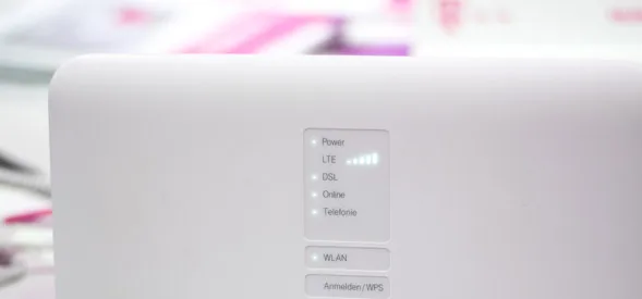 Speedport Hybrid Telekom LTE mit 2x Stabantenne маршрутизатор WLAN DSL SIM Kartenslot|pk magic|pk upspk value |