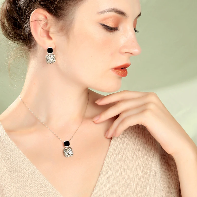 

Black Enamel Earrings Rhodium Color Crystal Allergy Free Square Pendant Necklace For Women Fashion Jewelry Sets