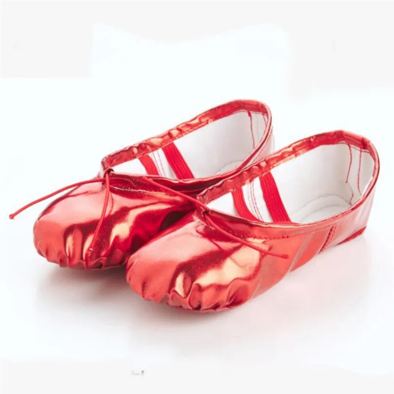 Женские мягкие балетки; женская танцевальная обувь; туфли с острым носком; обувь на плоской подошве для гимнастики; обувь с раздельной подошвой;#2G29 - Цвет: Красный