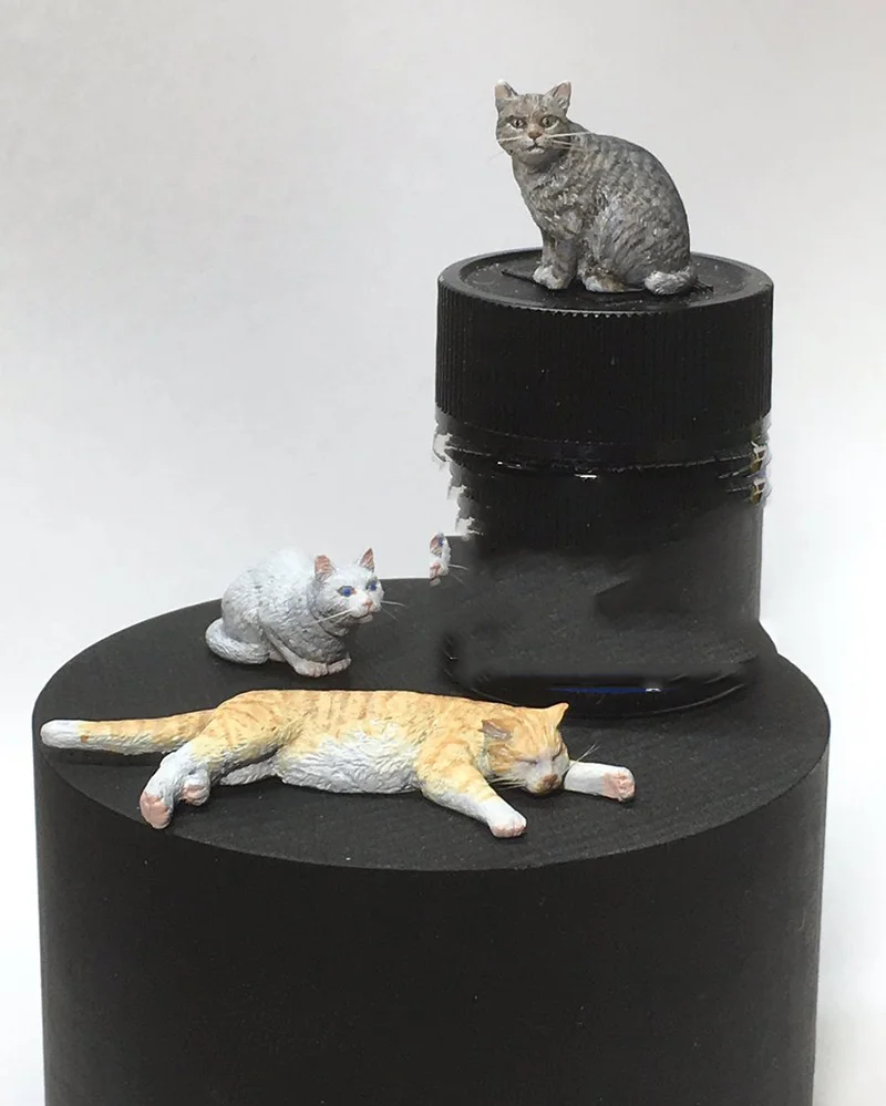 

1/35 Resin Model Building Kit Figure Cat