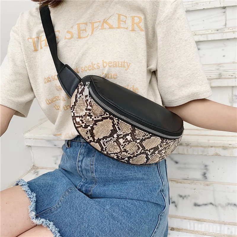 

Show Field-Snakeskin Chest Pack-Lizard-Wallet Chest Pack Cool Girl Fashion & Sports Outdoor Multi-functional Running WOMEN'S Bag