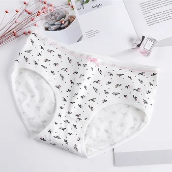 

Soft Women Mid-Waist Cotton Panties Japanese Kawaii Sweet Comfortable Breathable Panties Female Bow Underwear Print Panties new