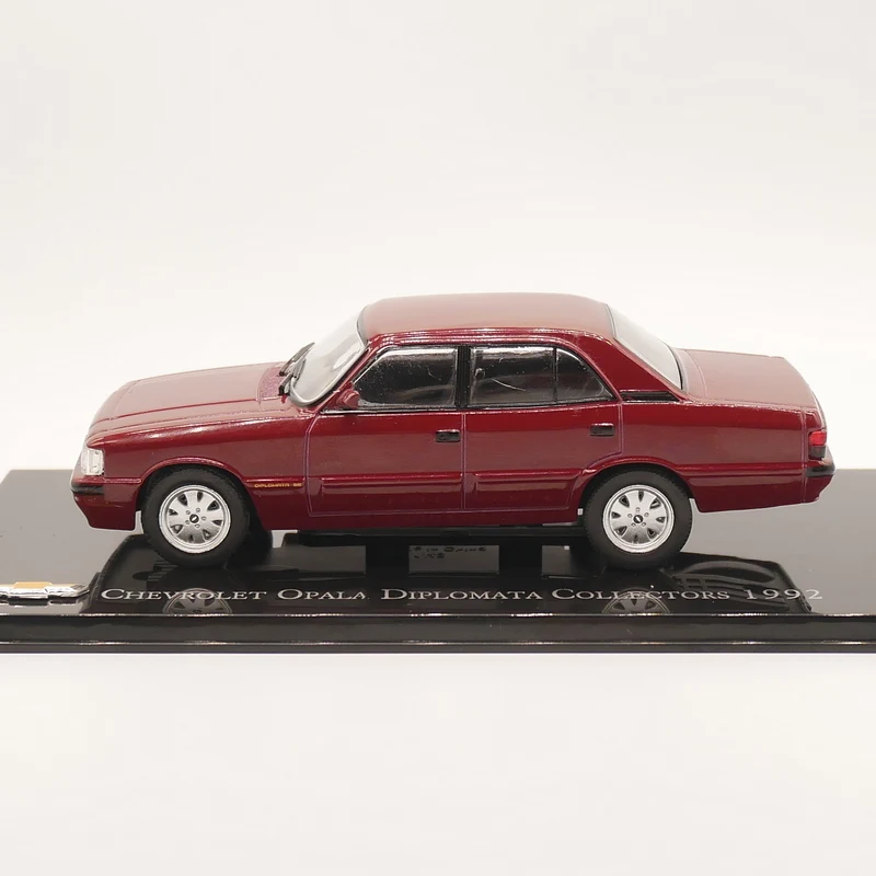 Модель автомобиля из сплава под давлением ixo 1:43 для Chevrolet Opala certificata Colleotors 1992|ixo