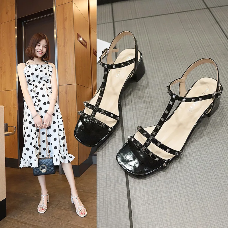 

High Heel Shoes Women's 2019 Spring Straight-line Buckle in Chunky-Heel Versatile Square Head Rivet Sandals Fairy Summer Wind-IN
