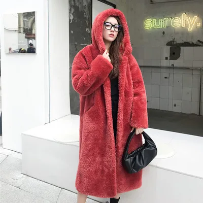 Новое зимнее женское пальто из искусственной овечьей шерсти, шуба высокого качества на каждый день, меховая куртка для девушек с капюшоном, толстое теплое пальто большого размера D156 - Цвет: Red