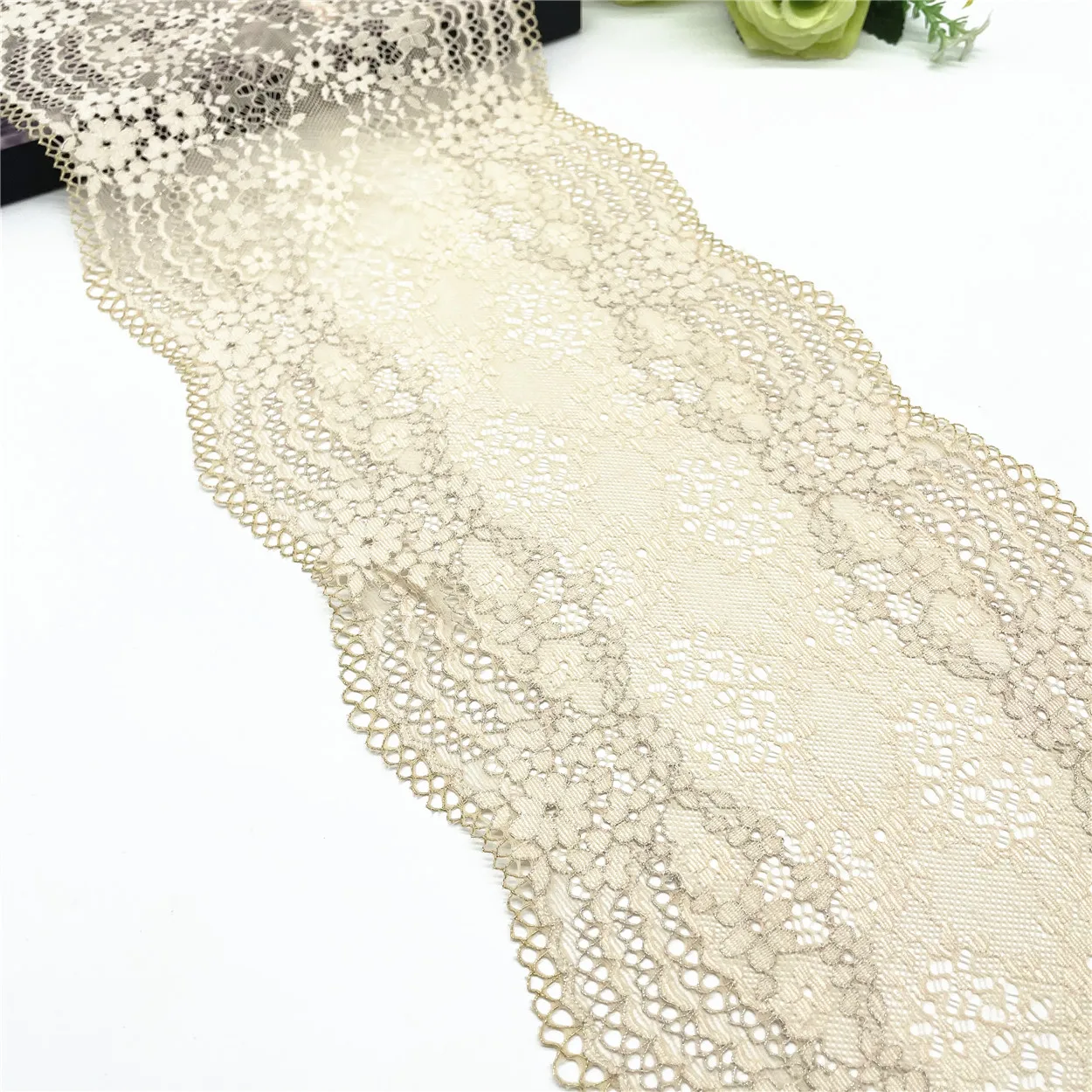 3y/lot Width 7 7/ 8 inch 20cm Apricot Gold Stretch Lace Trim For Clothing Accessory Dress Sewing Applique Costume Lace Fabrics 2