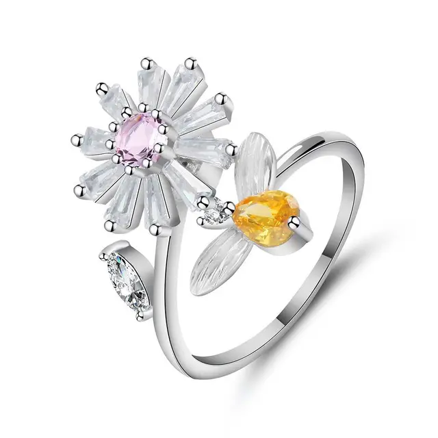 New Daisy Flower Elegant Opening Ring Women Adjustable Wedding Party Engagement Finger Rings Statement Jewelry Gift 1
