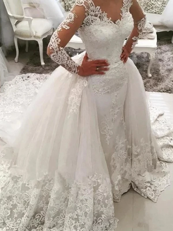 

Ball Gown V-neck Long Sleeves Cathedral Train Applique Lace Tulle Wedding Dresses