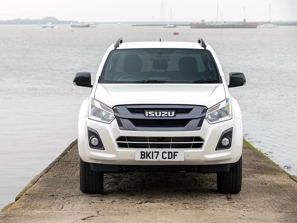 Светодиодный фонарь дневного света для Suzuki Dmax DRL противотуманная фара