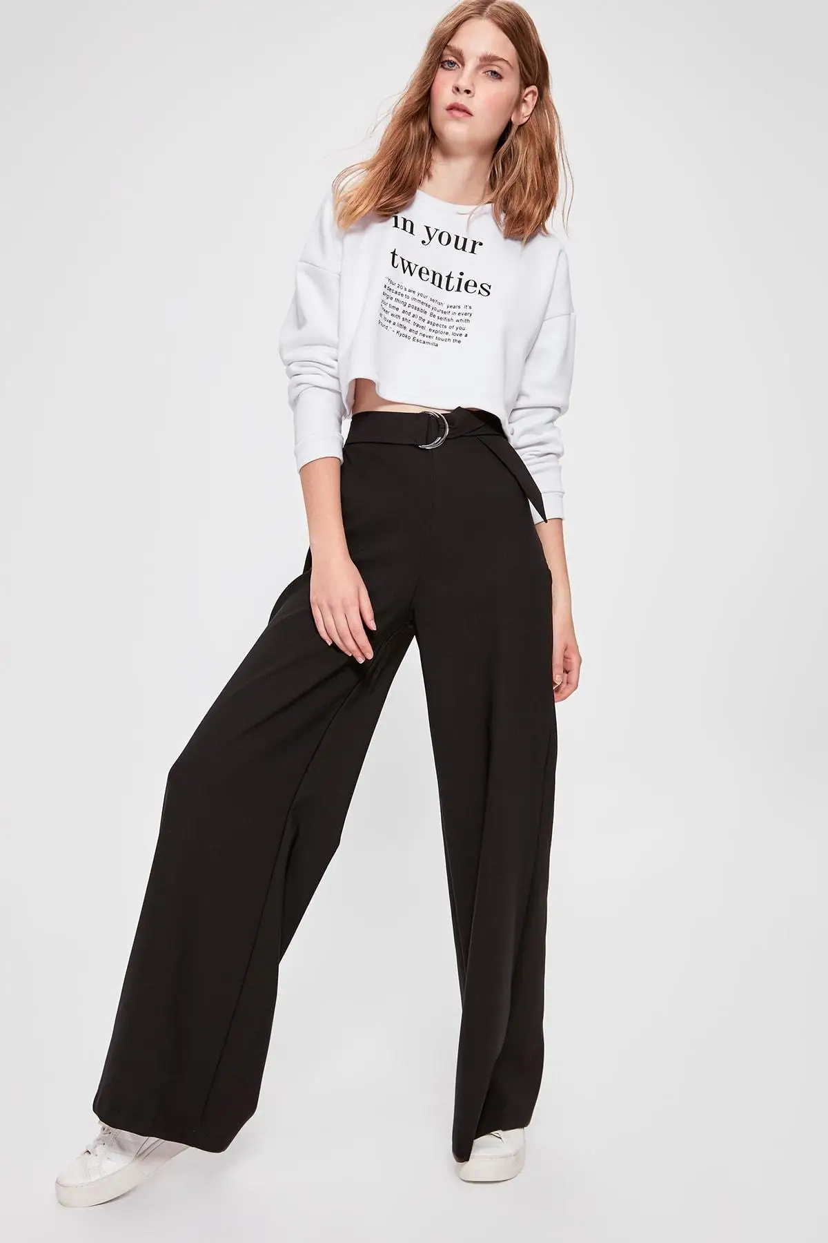 Beste Trendyol Zwarte Veter Gedetailleerde Broek TWOAW20PL0353