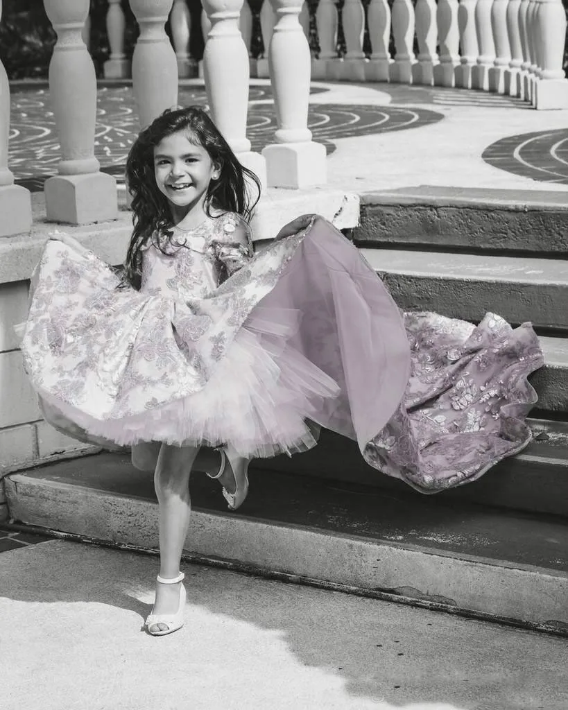 lovely-high-low-tulle-lace-flower-girls-dresses (1)