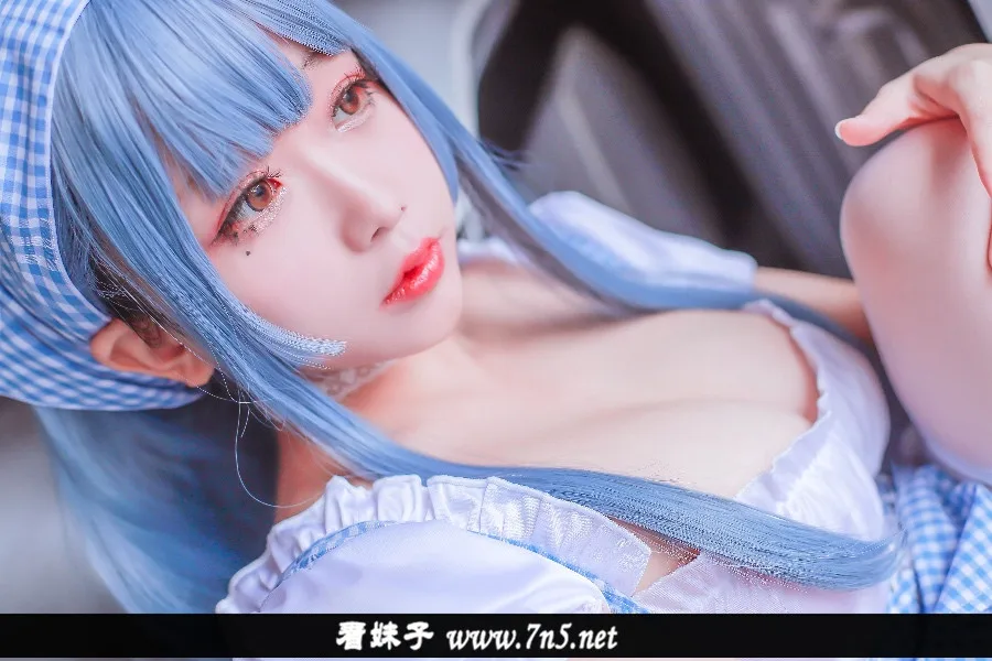 微薄COS妹子@日奈娇 给我捏捏嘛~ 11套合集作品[5.4G]