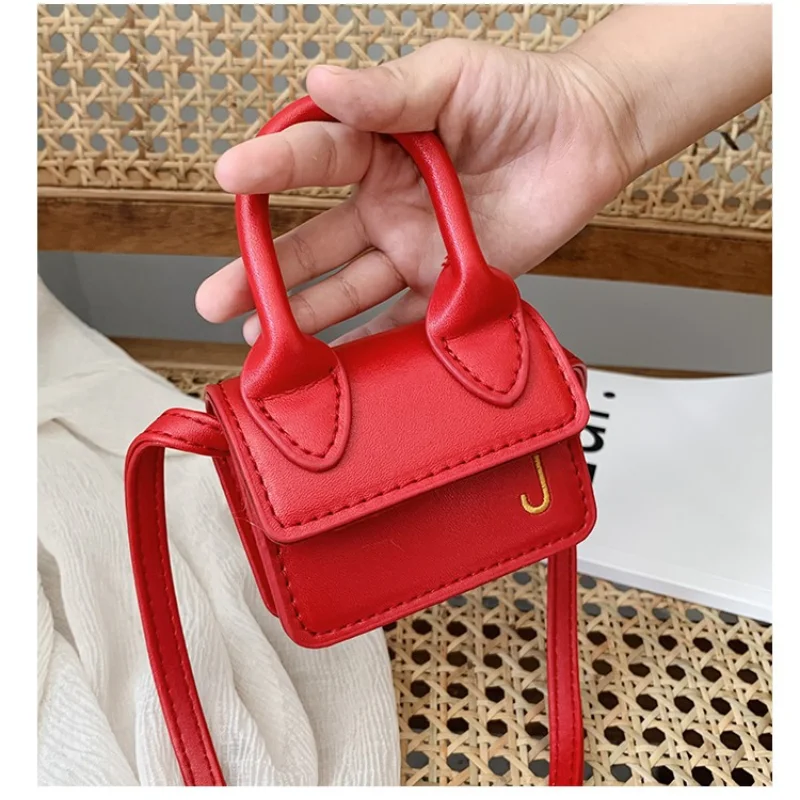 �Ϳ��� �ҳ� �̴� �޽��� ���� ��� �м� �ڵ��, ī���� � �ҳ� ���� ��Ƽ �ڵ��  ���� ���� ����