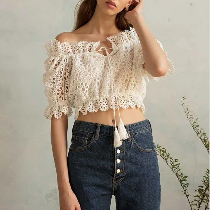 Future Time женский топ с открытыми плечами блузка Лето Кружева Blusas Половина рукава выдолбленный белая блуза Топ сексуальные топы