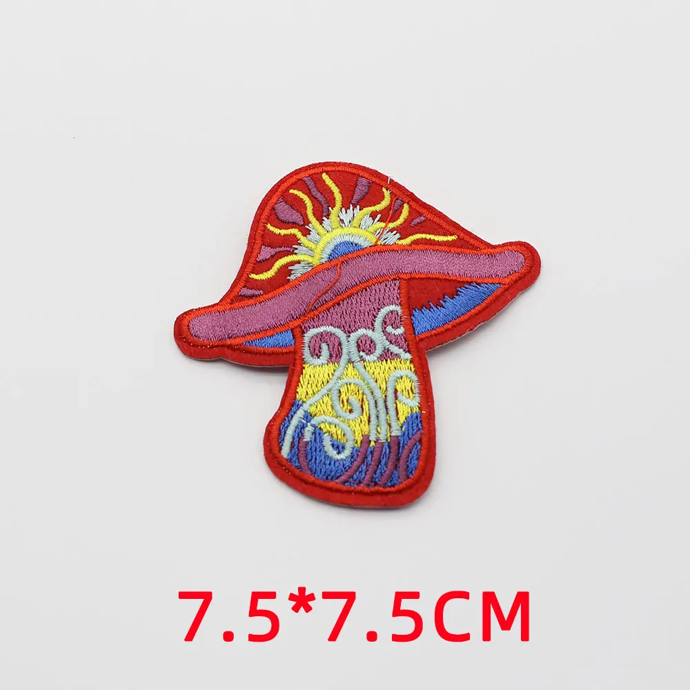 Alien Clothing Patch Embroidery Cloth Stick DIY Sewing Accessories Robot Badge Clothing Decal Decoration Iron Patch