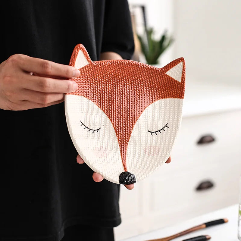 Japanese Ceramic Dishes Home Children's Breakfast Plates Creative Cute Pastries Fruit Cards Whole Animal Dishes Sushi Plate