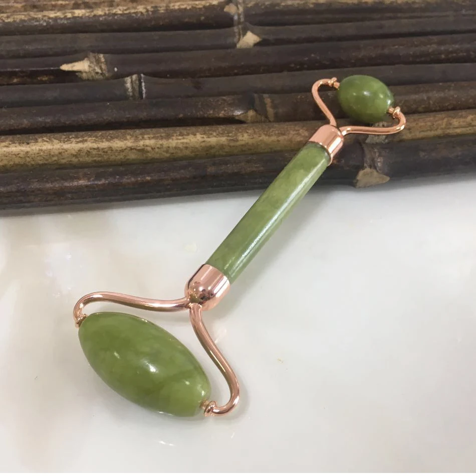 Jade Face Roller Beauty Skin Care Face Massager Gua Sha Double Head Quartz Stone Dropshipping Cellulite Massager Facial Roller