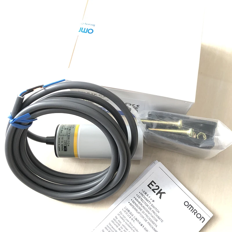 

1 Pc E2K-C25ME1 New Capacitive Proximity Switch 3 Wire Type NPN NO 6-36VDC 25mm Capacitive Sensor