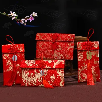 

Chinese Red Envelope Betrothal Gift Bag Exquisite Floral Money Pocket High-grade Brocade Wedding Tassel Bags Knot Cloth Art P