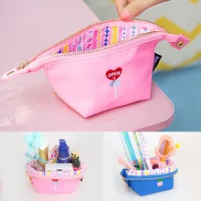 

Bentoy Kawaii Canvas Cosmetics Bag Portable Embroidery Makeup Bag For Women Toiletries Organizer Case