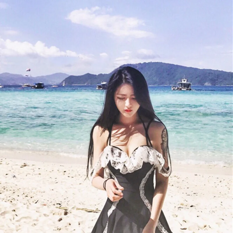 

Swimsuits Woman 2019 One Piece Plus Size Swimsuit Female Beach And Bikinis May New Black With Skirt Lace Push Up Solid Polyester