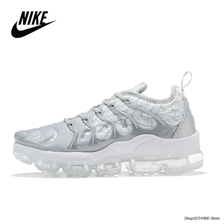 vapormax plus 46
