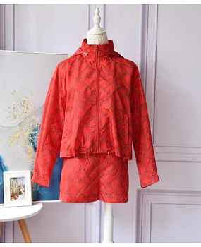 

New Printed casual suit long sleeve coat shorts top two piece loose fitting women's sun protection Holiday Sports