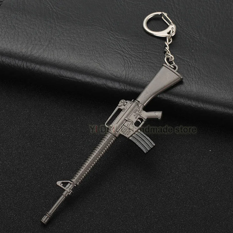 YI яркий Лидер продаж PUBG CS GO брелоки в виде оружия AK47 пистолет Модель 98K снайперская винтовка брелок кольцо для мужчин подарки украшения - Цвет: 15
