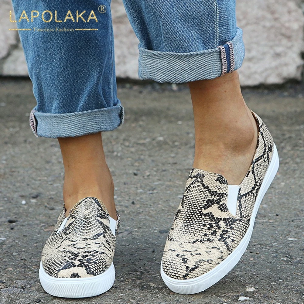 Lapolaka/Новинка; Лидер продаж; Лоферы для отдыха; сезон весна; женская обувь без шнуровки со змеиным принтом; женская обувь на плоской подошве