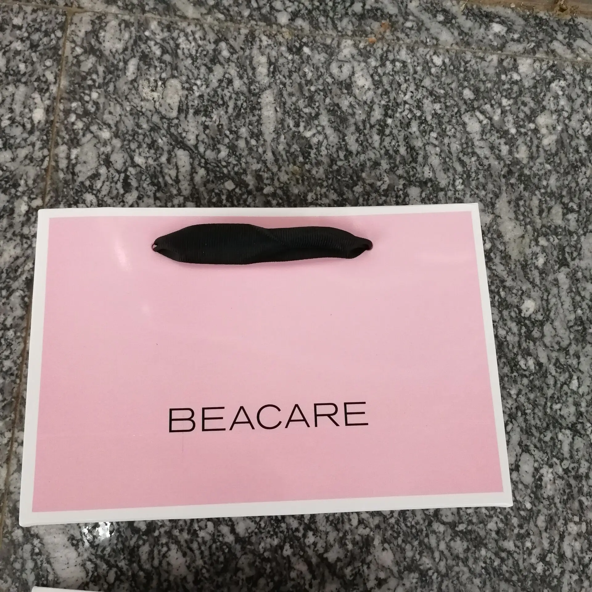 Оптовая продажа 500 шт./лот индивидуальный роскошный бумажный пакет для покупок