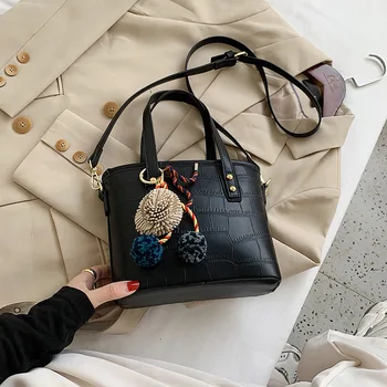 

2020 Autumn New Korean Crocodile Pattern Vegetable Basket Handbag Casual Shoulder Diagonal Texture Handbag